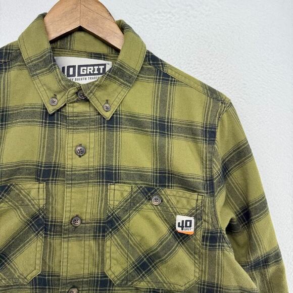 Duluth Trading Shirt Men's Small Green Black Plaid Check 40 Brit Brushed Flannel - Picture 1 of 12